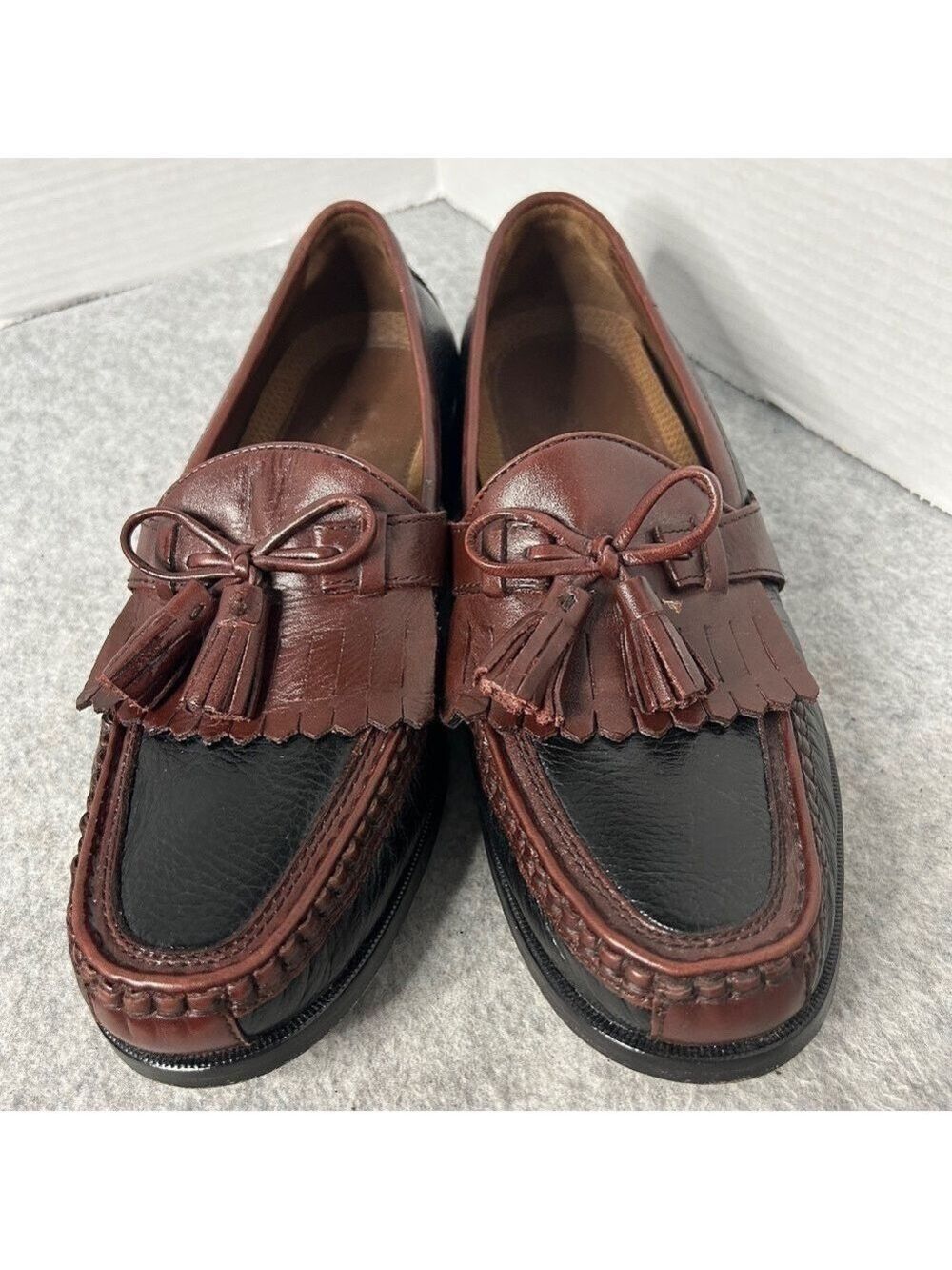 Johnston Murphy Kilt Tassel 2 Tone Loafers-Black Brown Men Sz 9US EUC